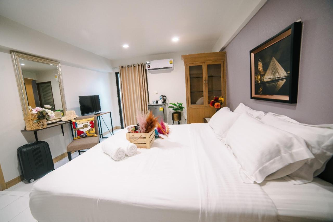 Platinum Villa Bangkok Extérieur photo
