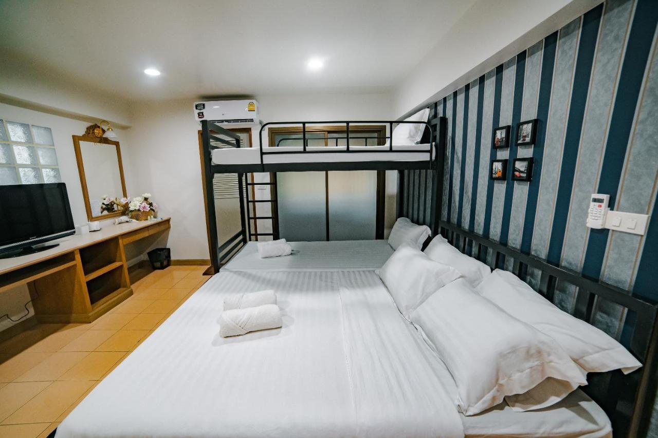 Platinum Villa Bangkok Extérieur photo