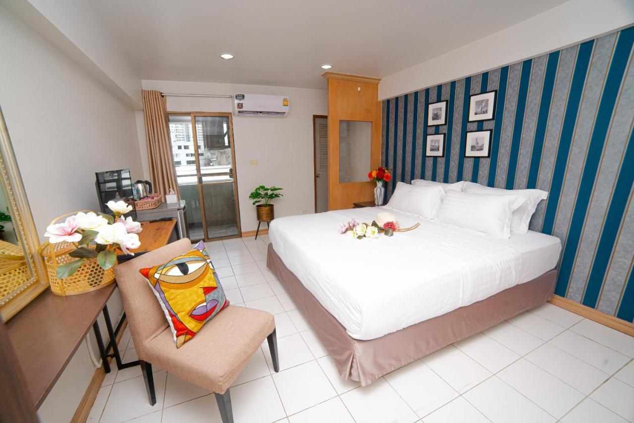 Platinum Villa Bangkok Extérieur photo