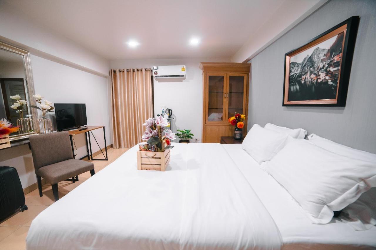 Platinum Villa Bangkok Extérieur photo