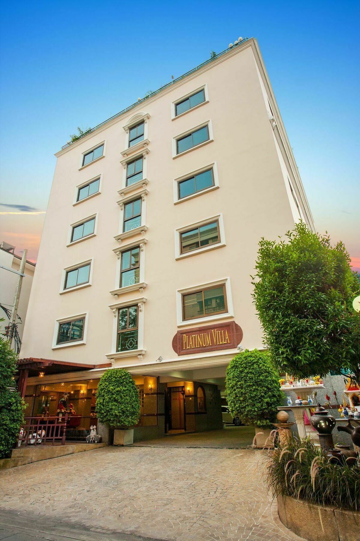 Platinum Villa Bangkok Extérieur photo